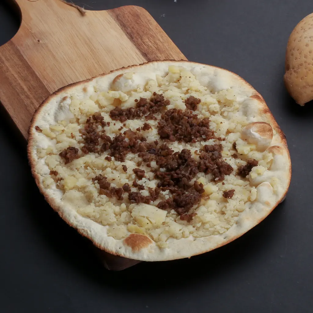 فطيرة بطاطا مع اللحم